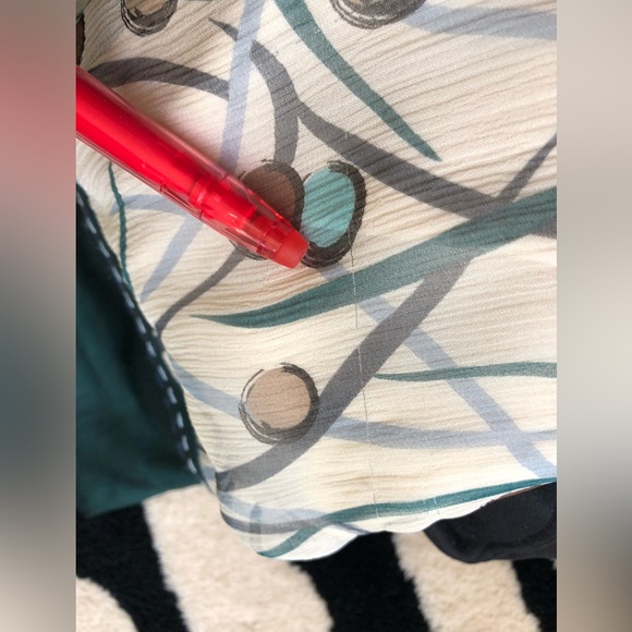 BCBGmaxazria Silk Dress 👗 with a 🎀 - Picture 13 of 13